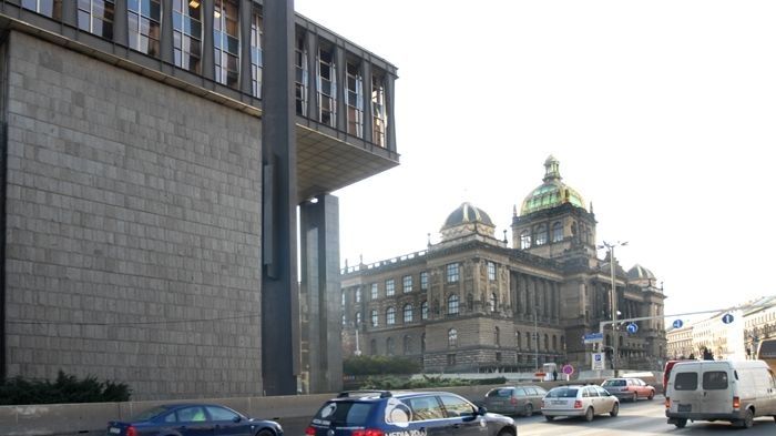 V červnu zmizí z pražské magistrály zátarasy u Svobodné Evropy - Novinky